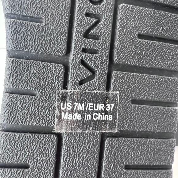 Vince Bellingham Platform Suede Shearling Snow Booties Black Women's 7M NWOB - Picture 8 of 9